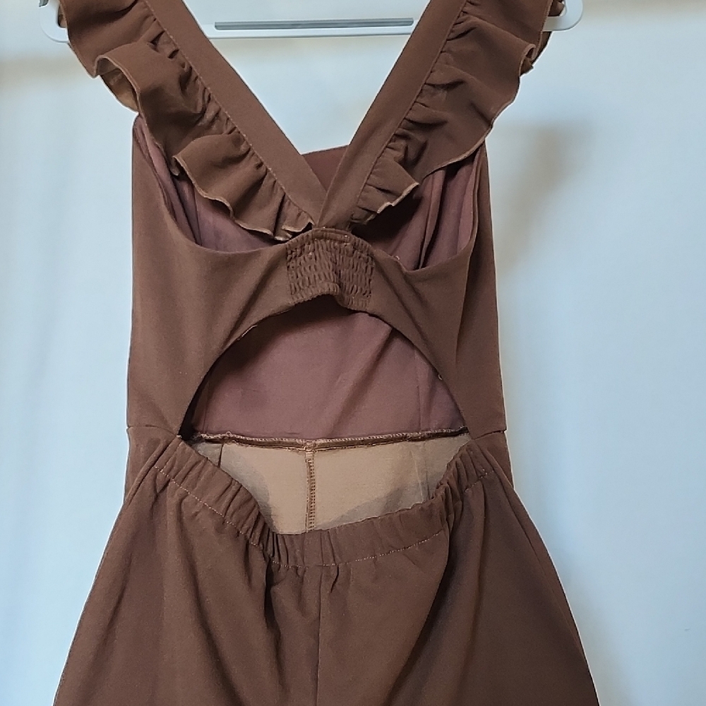 Chic Brown Sleeveless Jumpsuit - Picture 8 of 8